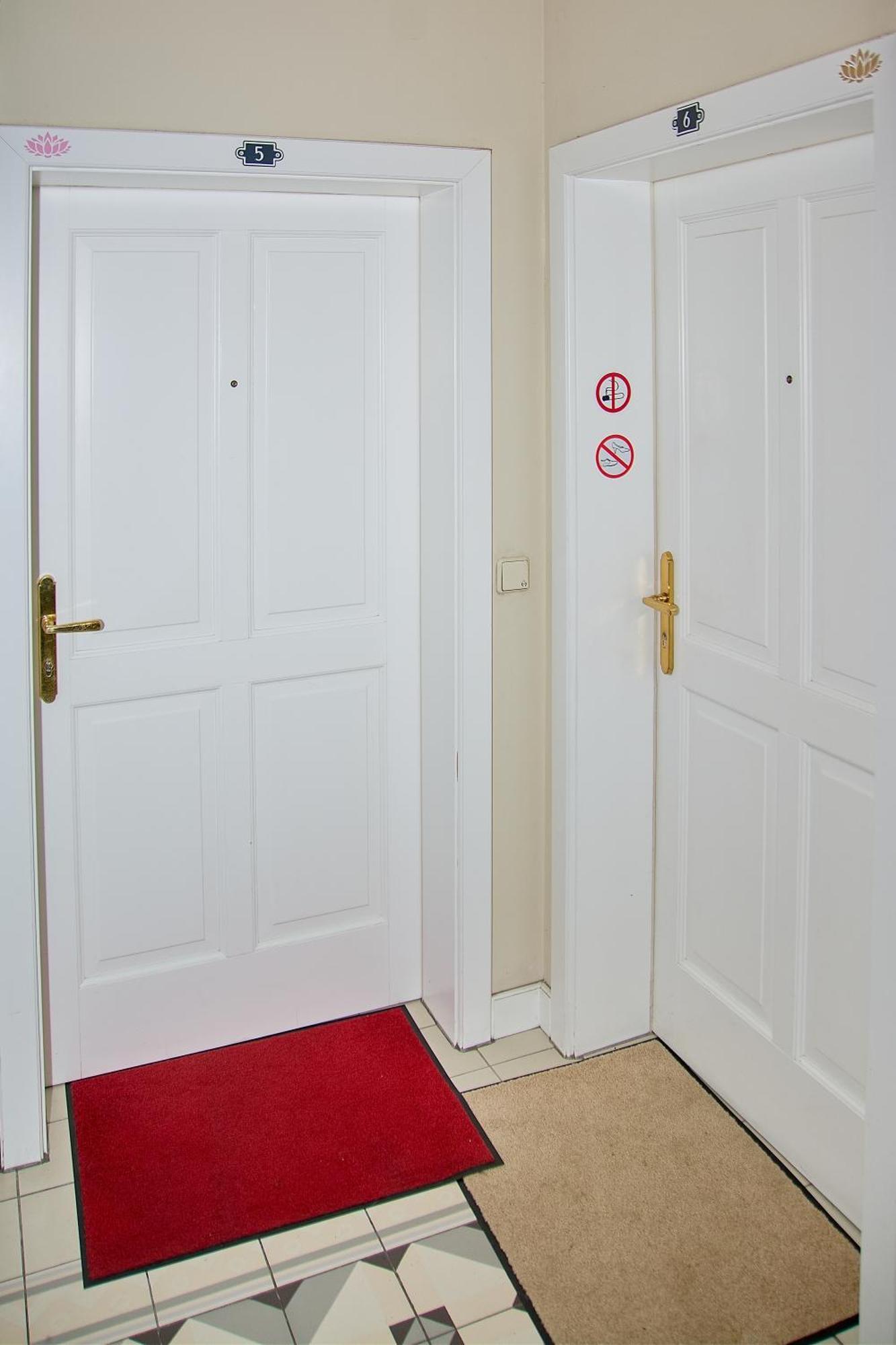 Pink Lotus Apartment Viena Exterior foto